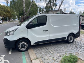 Renault Trafic - 12