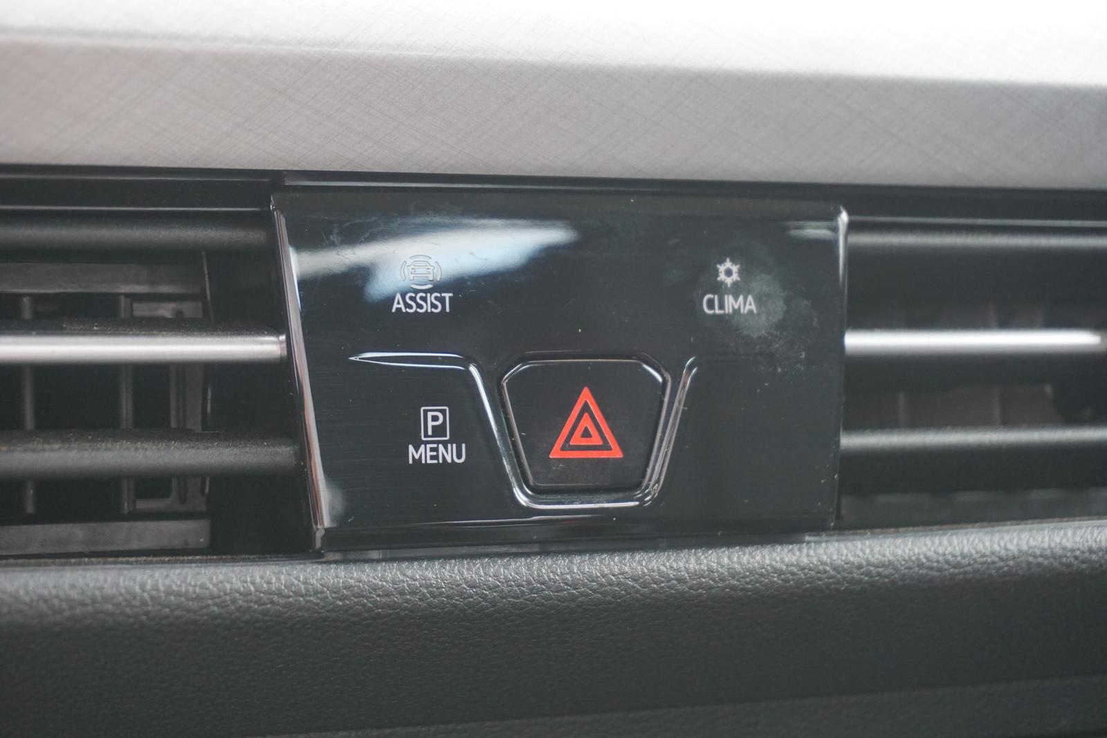 Volkswagen Golf VIII Variant 1.0 Life LED Navi ACC Kamera, миниатюра 26