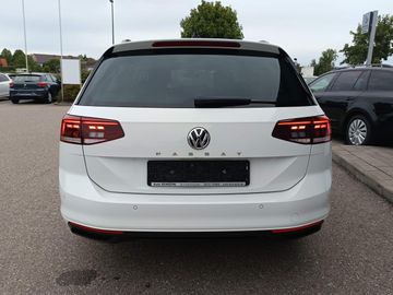 Volkswagen Passat Variant - 5