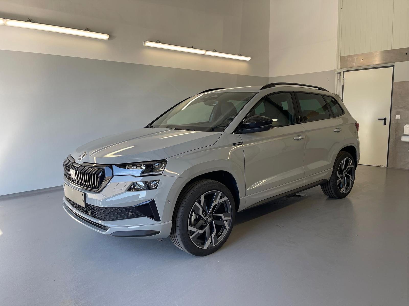 Skoda Karoq Sportline 2.0 TDI 4x4 AHK+360°+Alu19+Na