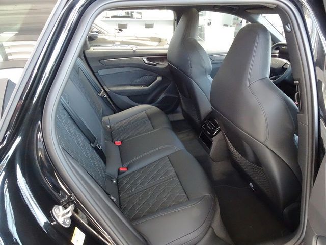 A6 Avant TDI S-tronic S Line quattro / Tech pro