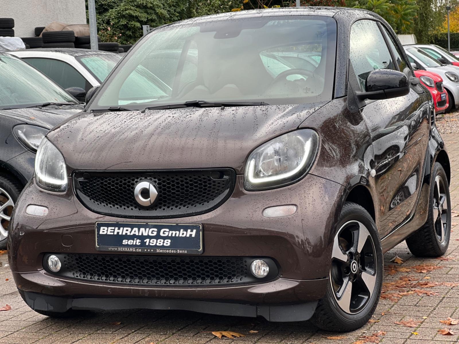 Smart ForTwo*PERFECT*PANORAMA*NAVI*SITZHEIZUNG*2.HAND*