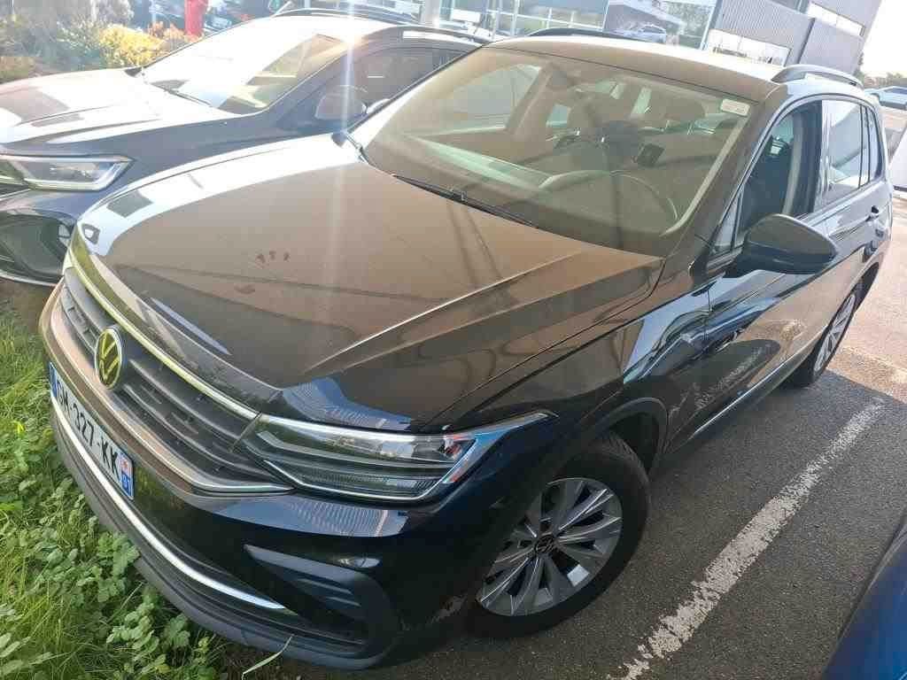 Volkswagen Volkswagen Tiguan Life 2.0TDI DSG Navi ACC LED Kes