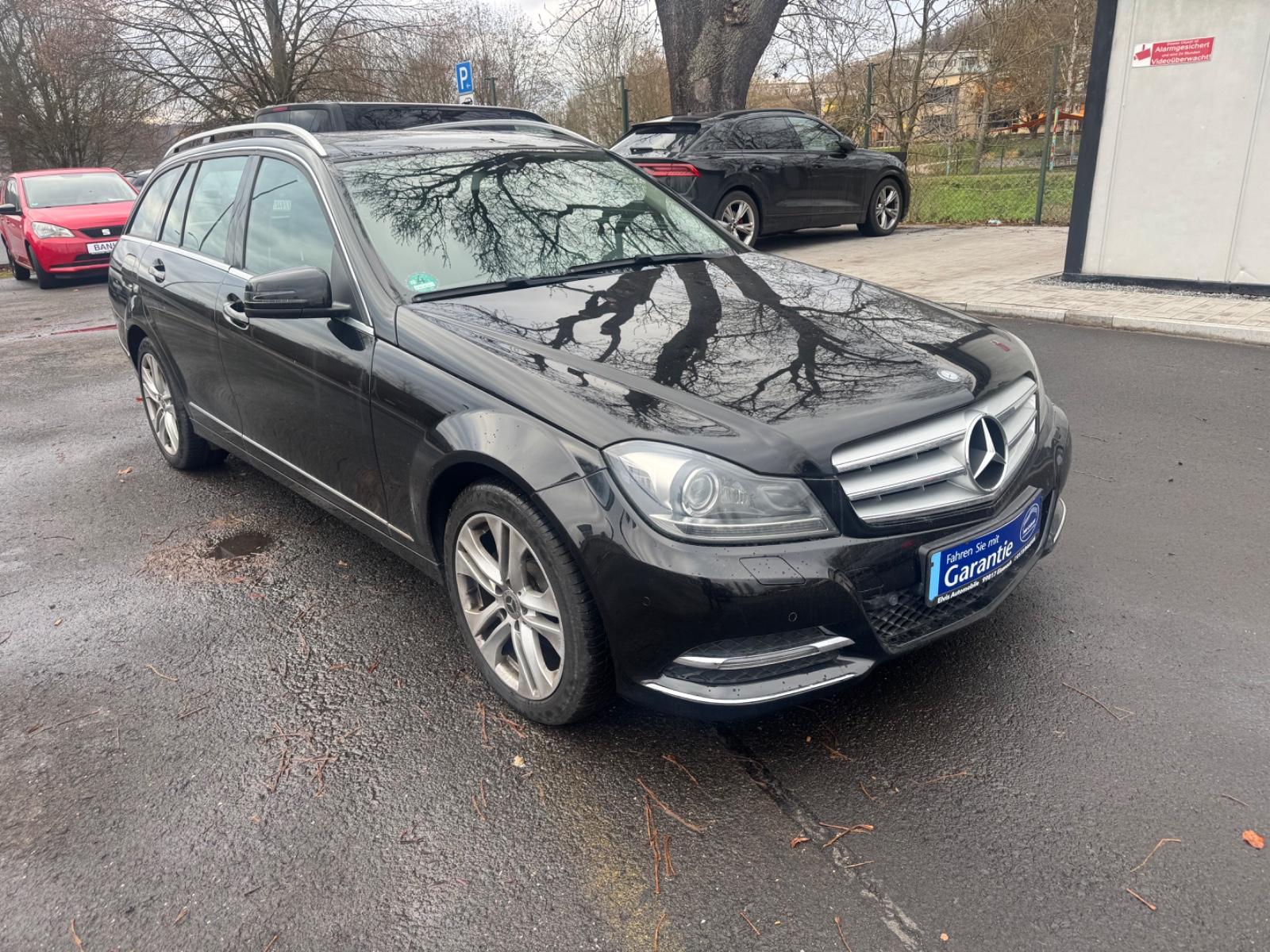 Mercedes-Benz C 200 T-Modell BlueEfficiency PANO-Xenon