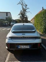 Hyundai IONIQ 6 Uniq 77,4kWh AWD 325PS HUD BOSE Matrix-L - scheckheftgepflegte Hyundai IONIQ 6