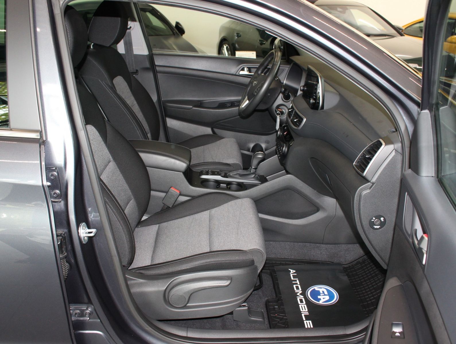 Fahrzeugabbildung Hyundai TUCSON 1.6 T-GDI Style 4WD* Navi*Kamera