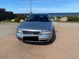 Audi A4 2.4 V6 | Seltener Garagenwagen | S... - gebrauchte Audi A4 aus dem Jahr 1998