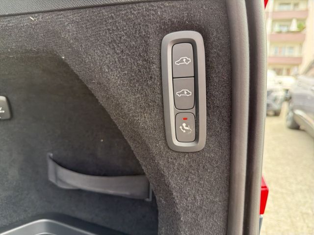 Volvo XC90 Plus Dark Plug-In Hybrid T8 AWD 7-Sitzer Lu foto 17