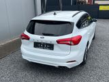 Ford Focus Turnier ST-Line-Top Ausstattung-Garantie - Ford Focus: Ausstattung