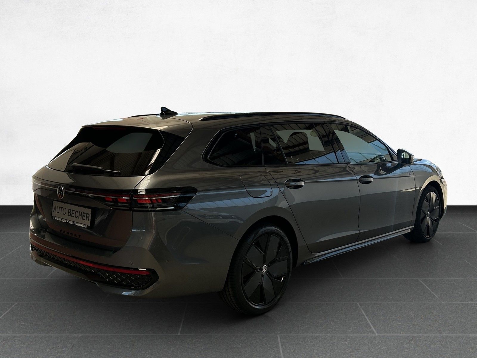 Volkswagen Passat Variant R Line 2.0 TDI 4MOTION DSG AHK foto 4