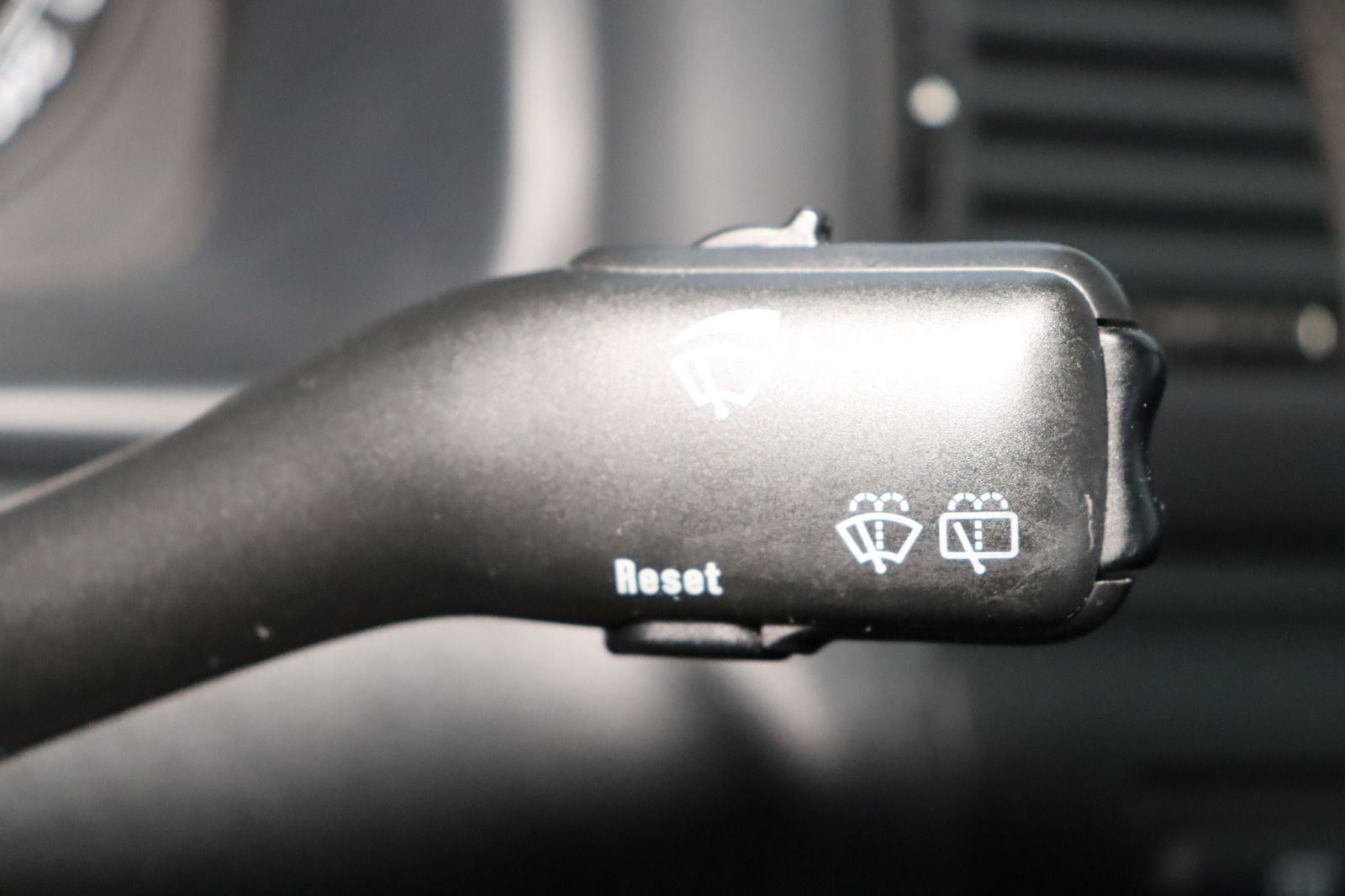 Fahrzeugabbildung SKODA Octavia Combi 1.6 Ambiente