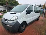 Opel Vivaro TÜV Neu 9Sitzer - gebrauchte Opel Vivaro aus dem Jahr 2006