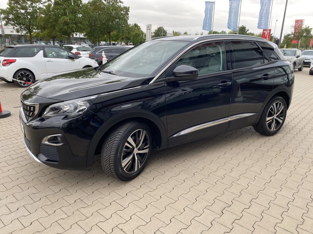 Fahrzeugabbildung Peugeot 3008 PureTech 130 S&S GPF Allure *Navi*Rückfahrk