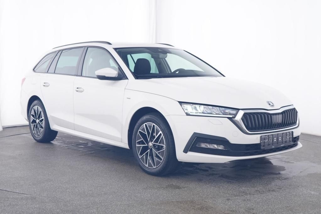 Skoda Octavia Combi Ambition 4x4 2.0 TDI DSG PDC*Tempo