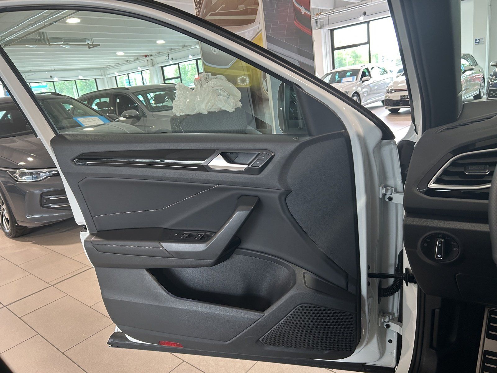 Volkswagen T-Roc - Bild 16