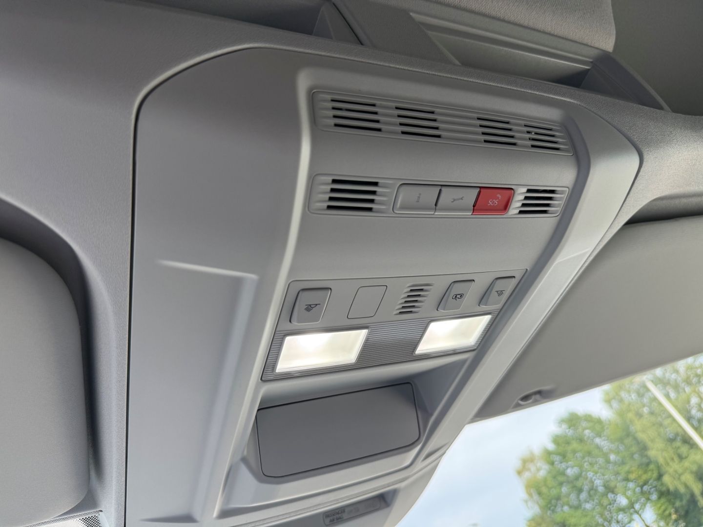 Fahrzeugabbildung MAN TGE 3.180 4x4 MIXTO Massage SHZ NAVI ACC LED