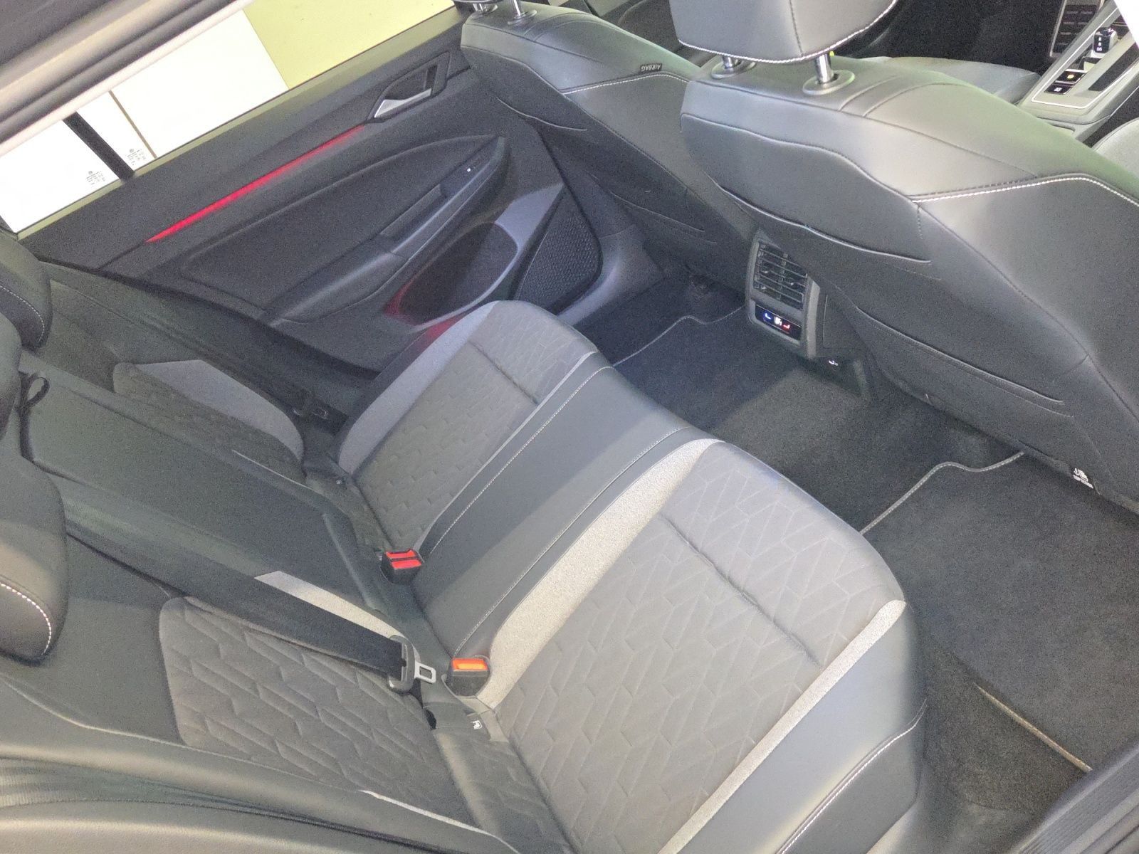 Volkswagen Golf - Bild 18
