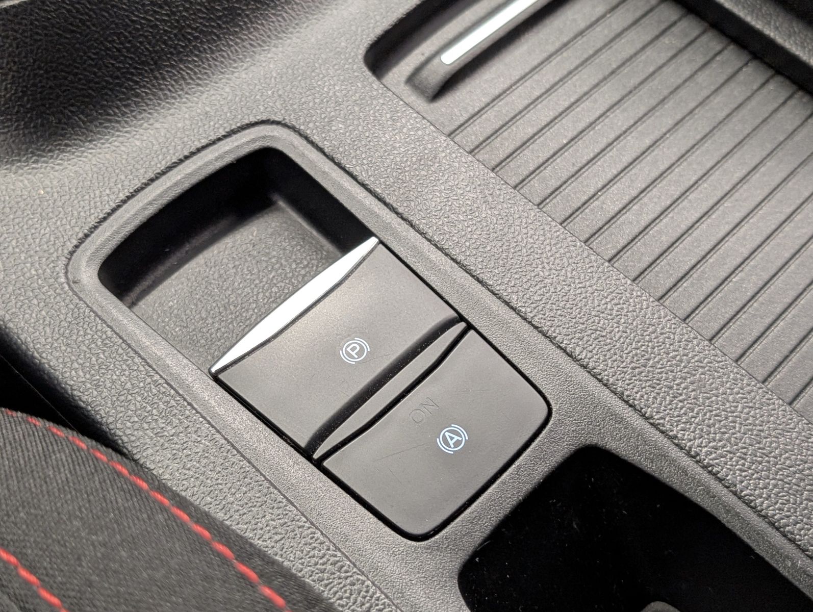 FORD Focus 1.0 EcoBoost MHEV ST-Line X Navi – Bild 21