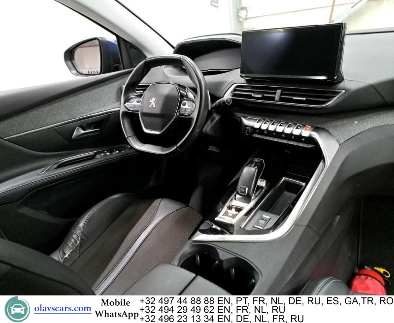 Peugeot 5008 1.5 BlueHDI Allure 7PL Aut. Ambient LED Na imagem 3