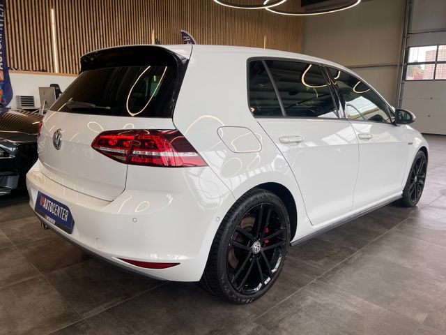 Volkswagen Golf VII Lim. GTD BMT *NAVI*SZHZ*PDC*BI-XENON*