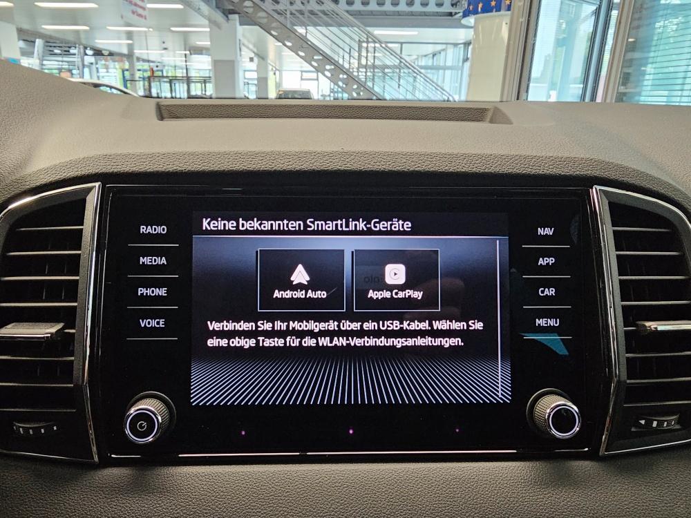 Skoda Karoq Selection AHK,Navi,ACC,Kamera,elt.Heckkl.