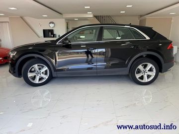 Audi Q8 - 4