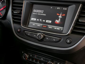 Opel Crossland 1.2 Edition Fernlicht-Assistent