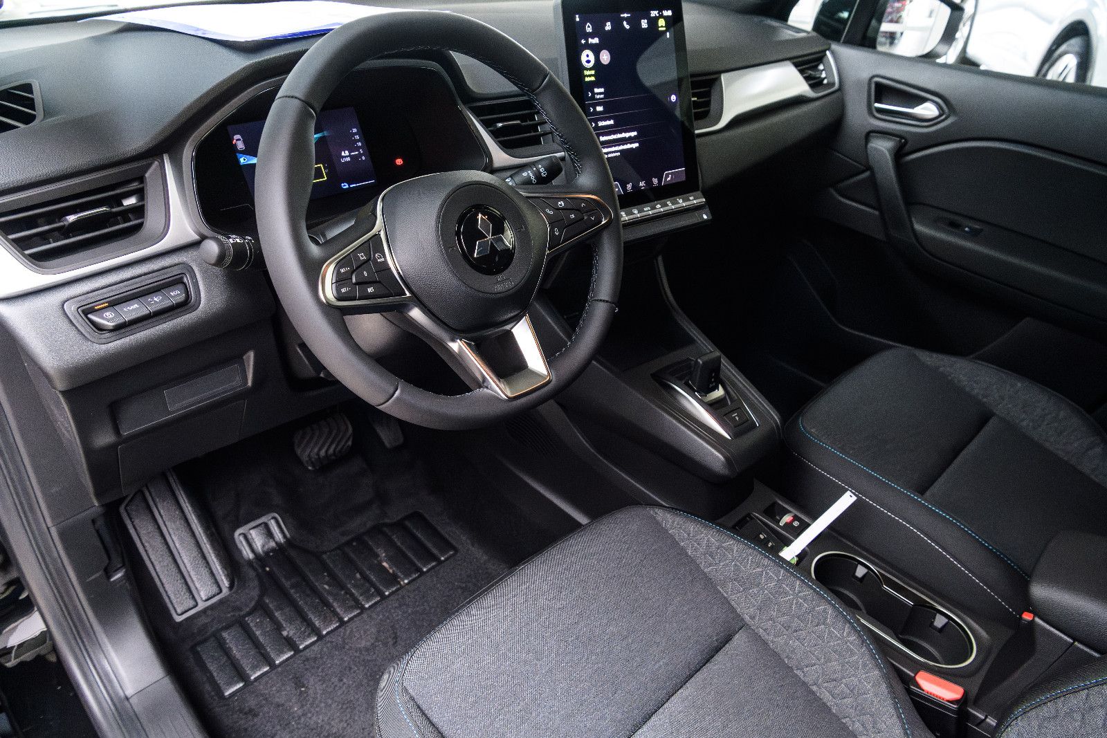 Fahrzeugabbildung Mitsubishi Diamant PLUS Black  Edition 1.8 HEV  +LED +