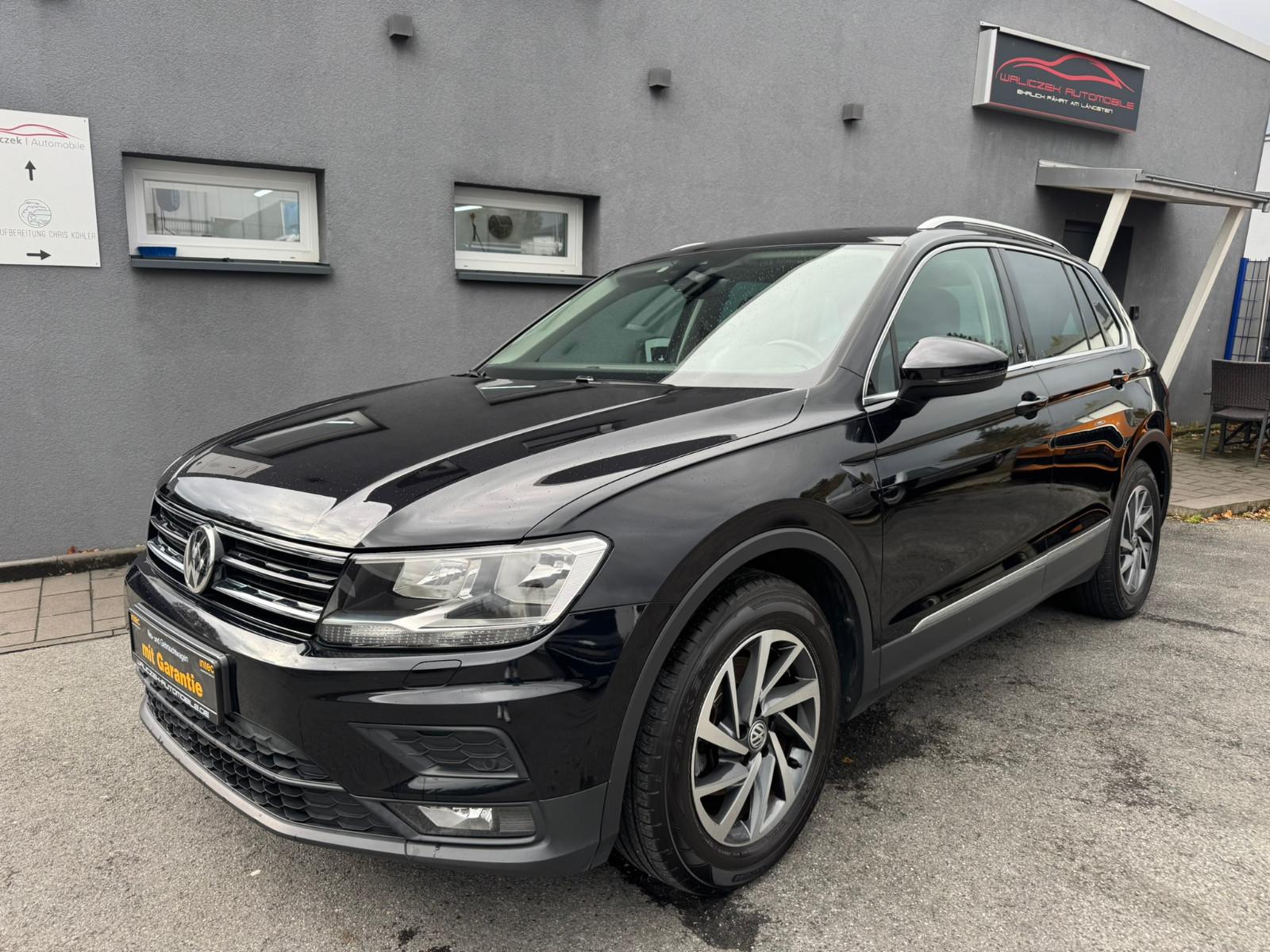 Volkswagen Tiguan Comfortline Sound ACC AHK Navi Carplay