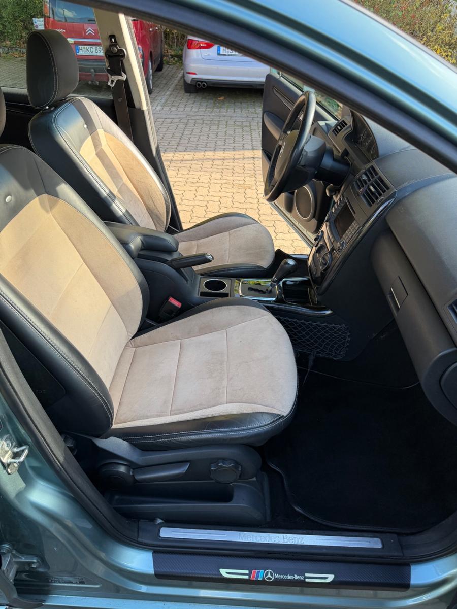Mercedes-Benz A200 2005 — photo 11