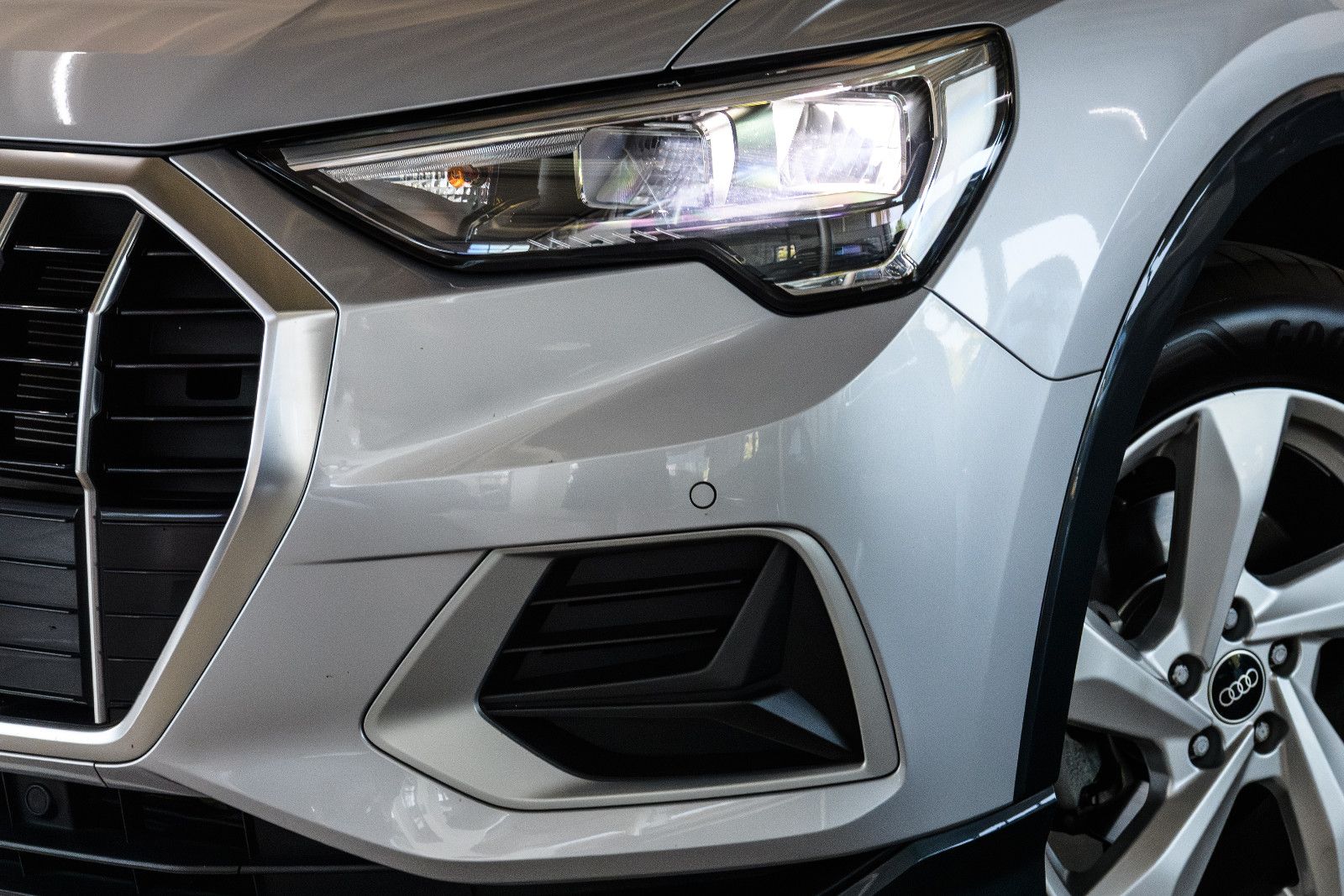 Fahrzeugabbildung Audi Q3 35 TFSI advanced +LED +elektr. Klappe