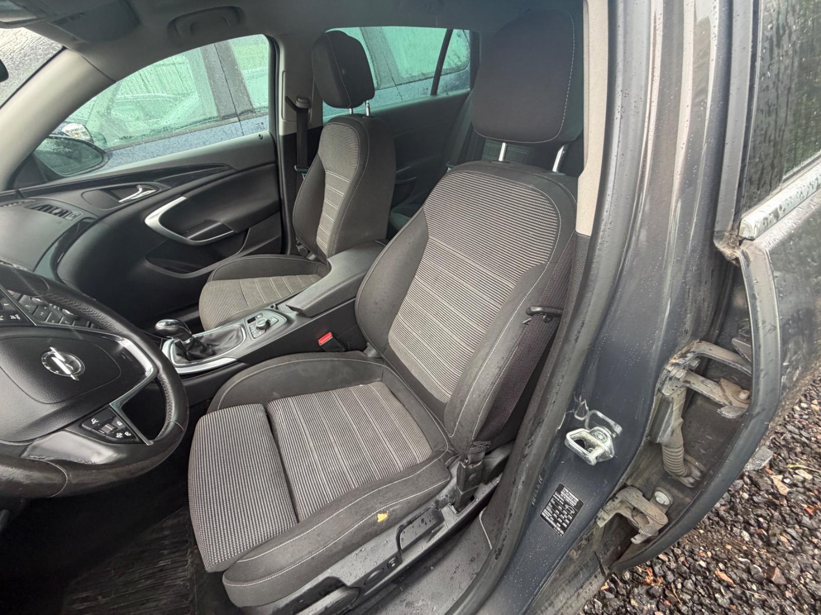 Opel Insignia 2012 — photo 6