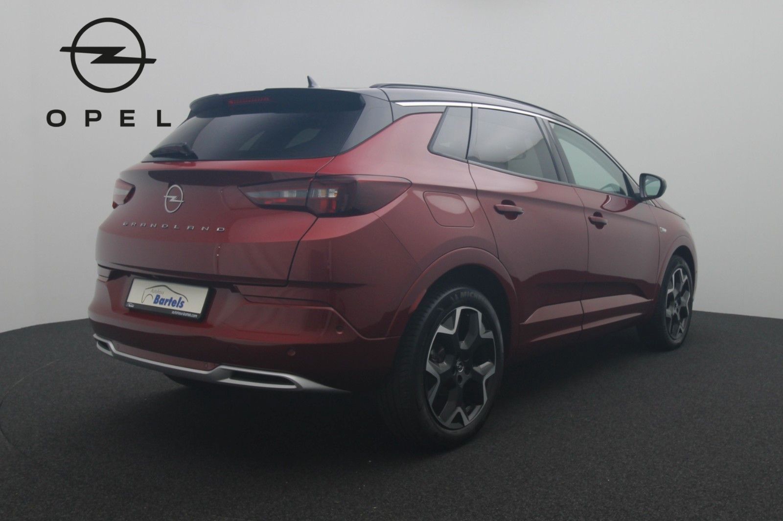 Fahrzeugabbildung Opel Grandland 1.2 Elegance NAVI LED MEMORY