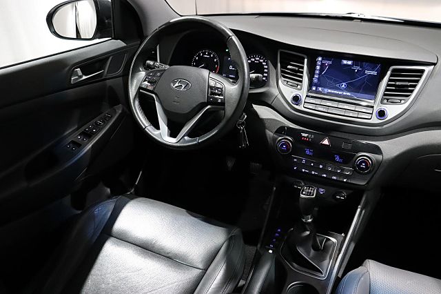 Tucson 1.6 GDi SHZ TEMPOMAT FREISP. ZV PDC NSW