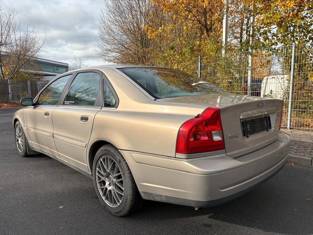 Volvo S80