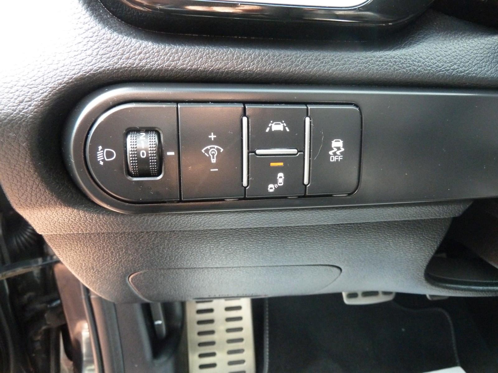 Kia cee'd / Ceed
