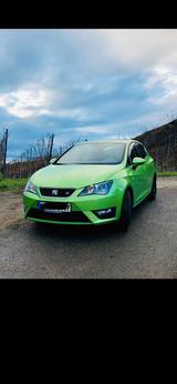 Seat Ibiza 6J FR 1.6 TDI  AHK - SEAT Ibiza 6J mit Diesel-Antrieb