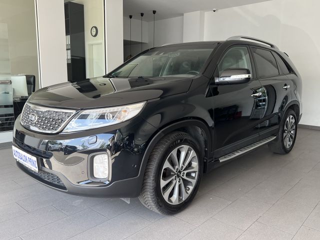 Kia Sorento 4x4 AUT KLI NAVI LED PANO XENON KAMER LM