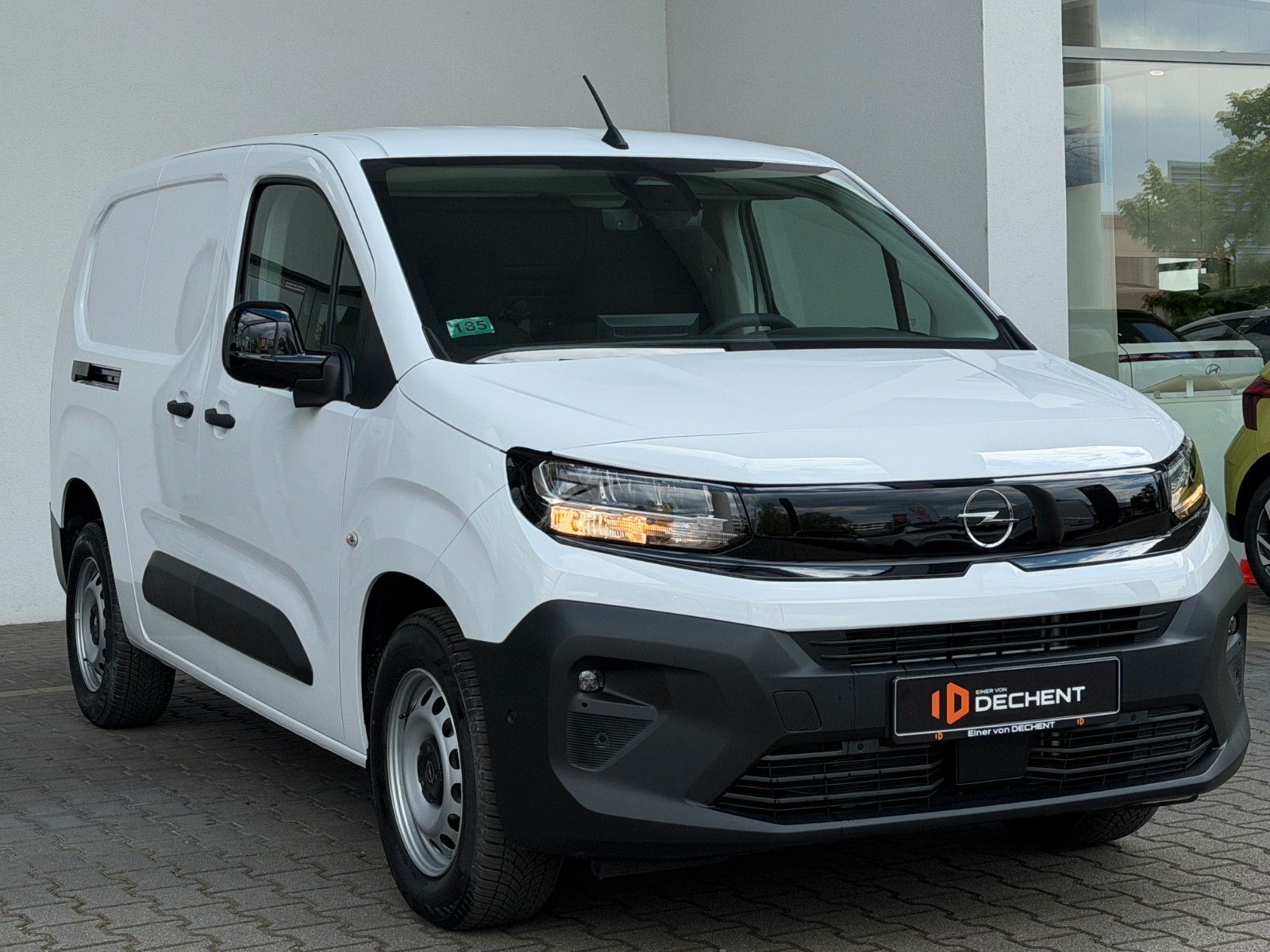 Fahrzeugabbildung Opel Combo E Cargo 1.5 D Basis erhöhte Nutzlast XL