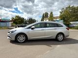 Opel Astra K 1.6 Turbo Sports Tourer Automatik (AHK) - Opel Astra: Sport Tourer