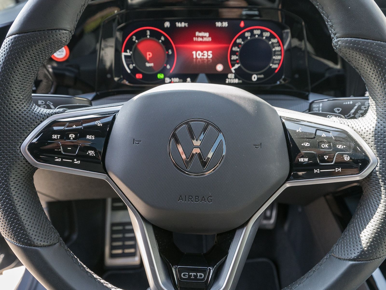 Volkswagen Golf - Bild 17