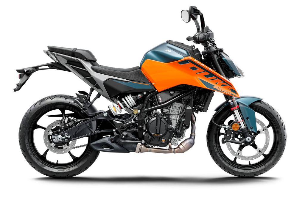 KTM 125 DUKE ABS 2025 4 Jahre Garantie