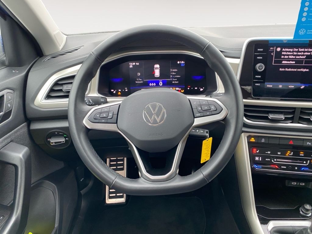 Fahrzeugabbildung Volkswagen T-Roc 1.5 TSI Move *3 Jahre Anschlussgarantie*