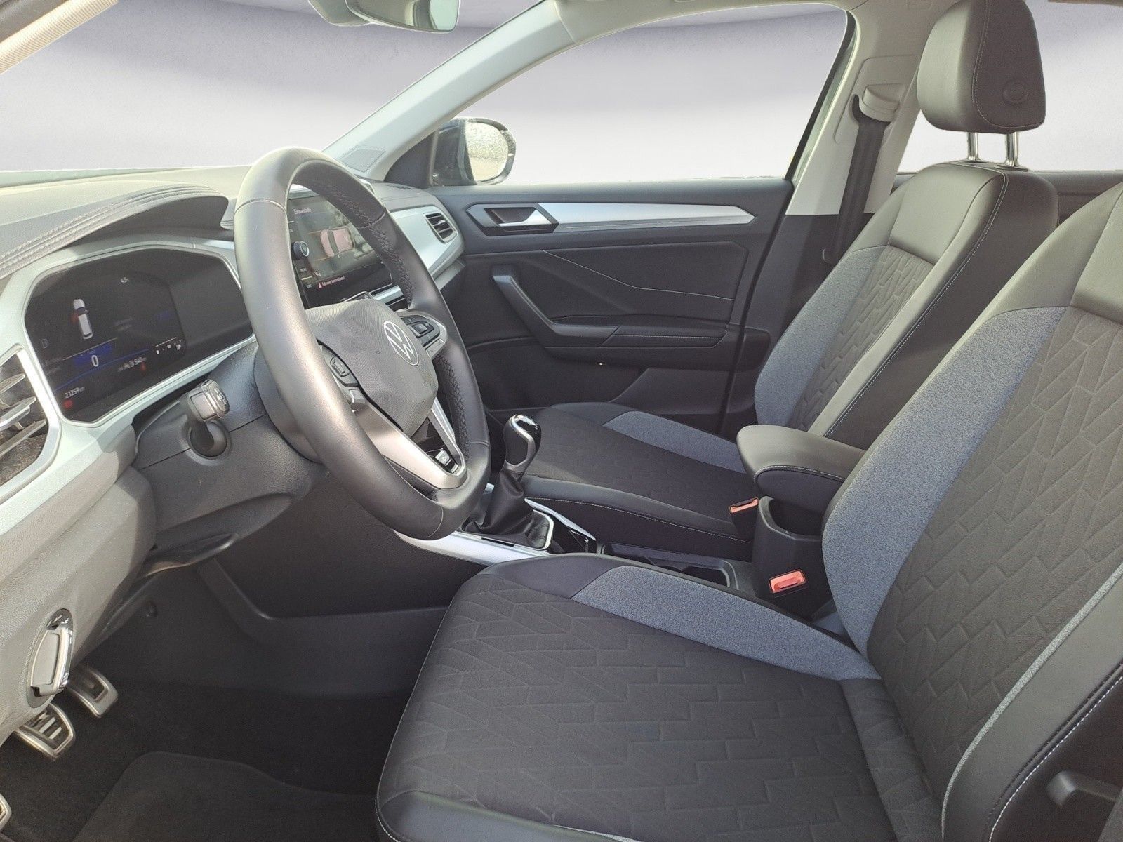 Volkswagen T-Roc - Bild 7