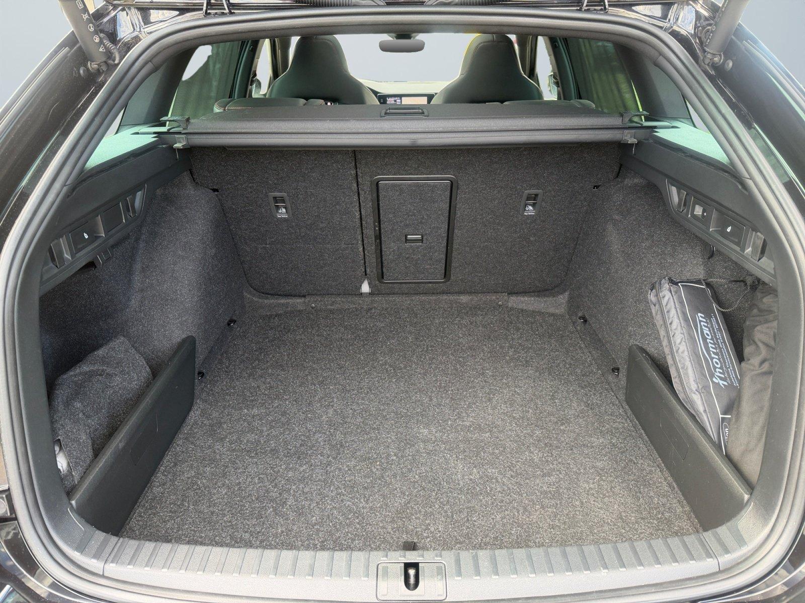 Skoda Octavia Combi RS Plus 2,0l ACC+4xSHZ+LED+KAM