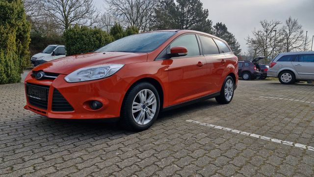 Ford Focus Turnier Trend Scheckheft