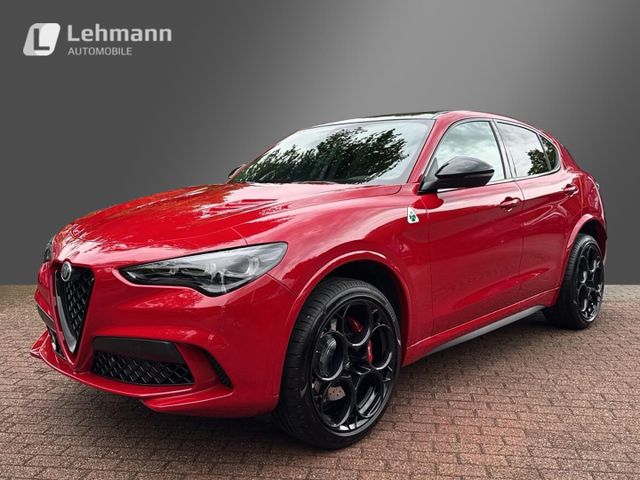 Alfa Romeo Stelvio 2.9 V6 Bi-turbo Quadrifoglio+LED+PANO+21