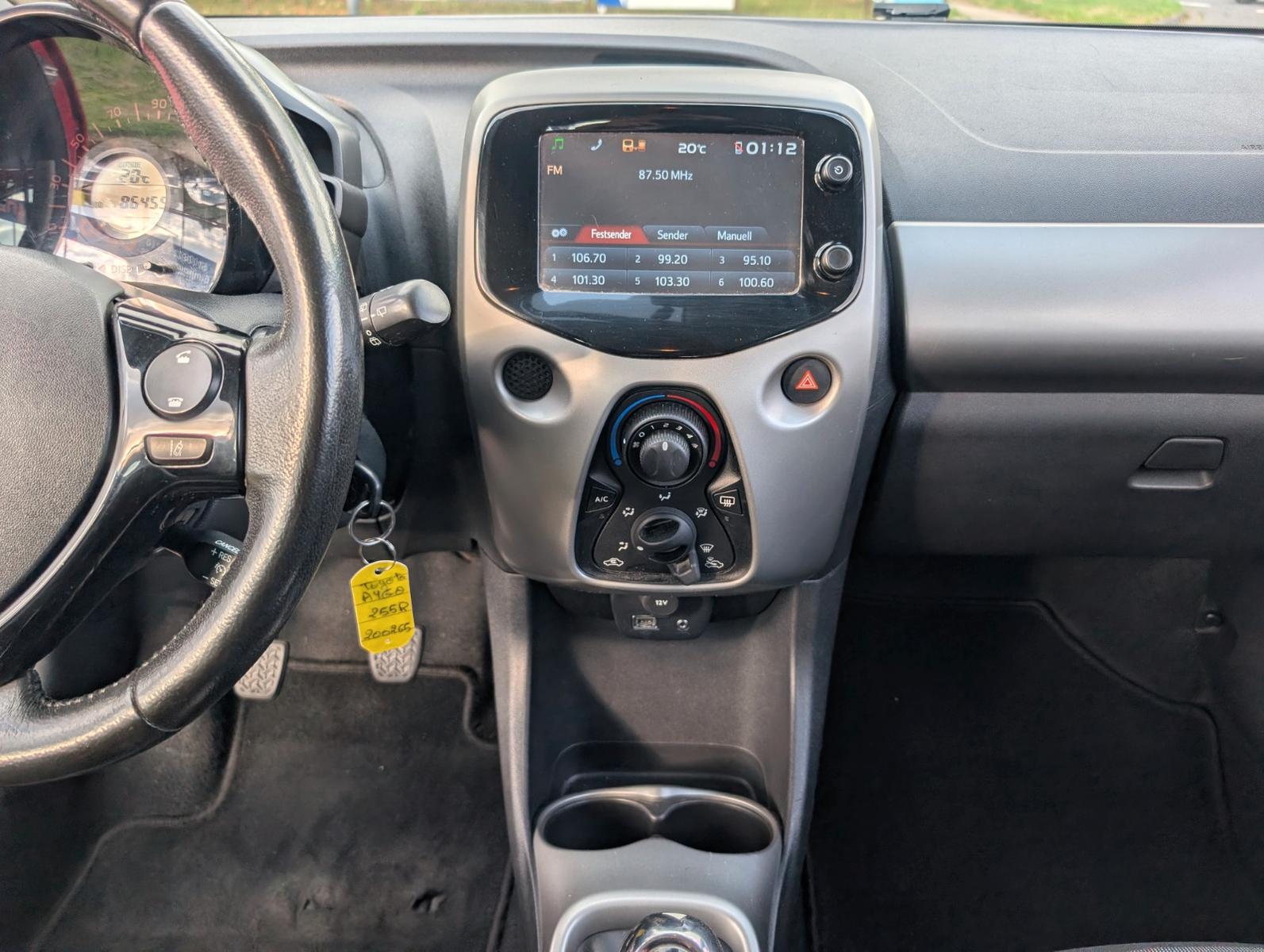 Toyota Aygo AYGO x-play Edition-S*KLIMA*KAMERA*TEMPOMAT