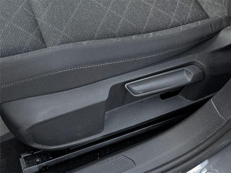 Volkswagen Golf VIII Lim. Life eTSI, миниатюра 19