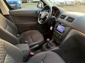 Skoda Yeti Drive+BiXenon+AppC+Shz+Klimaaut.+Temp+Navi